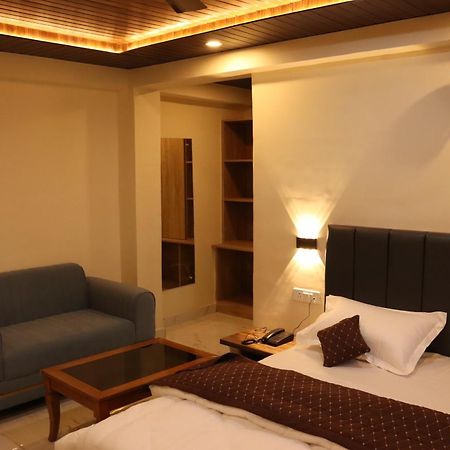 The Ghungrees Hotel Solan Luaran gambar